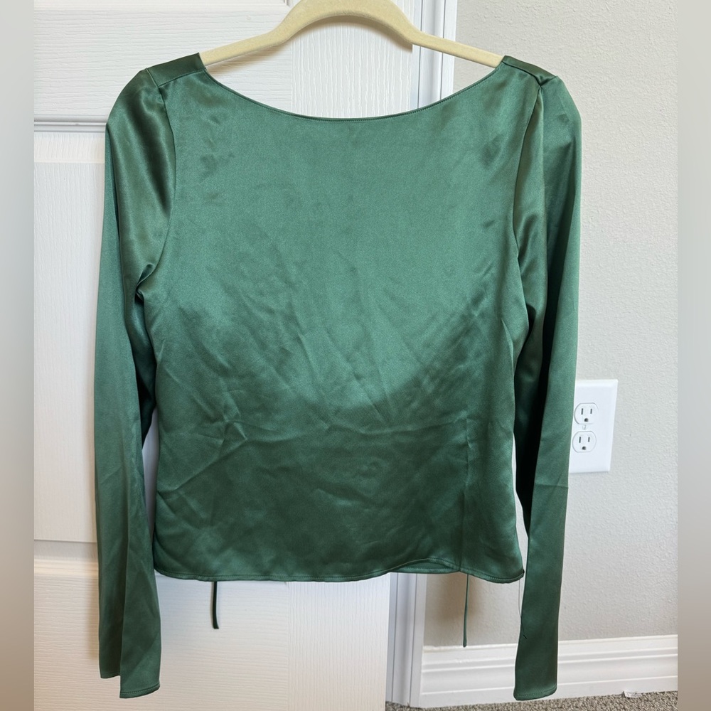 NWOT Reformation Wilde Cowl-back Top